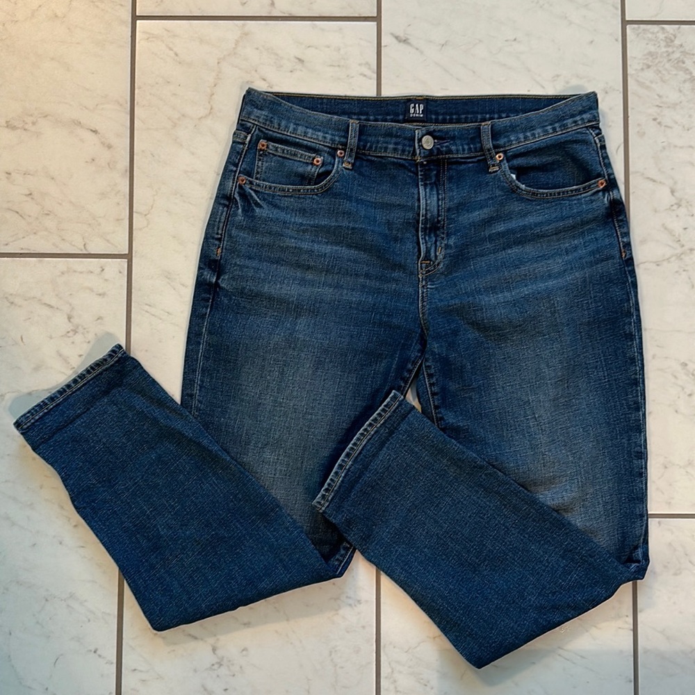 GAP dark wash Girlfriend Jeans size 10/30